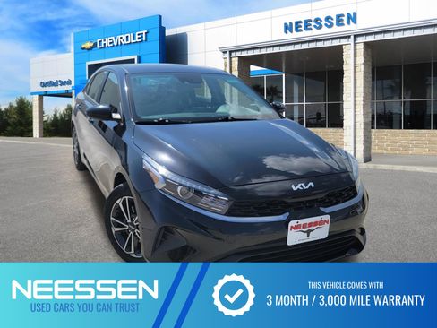 Used 2024 Kia Forte LXS image 1