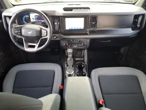 Used 2022 Ford Bronco Big Bend image 13