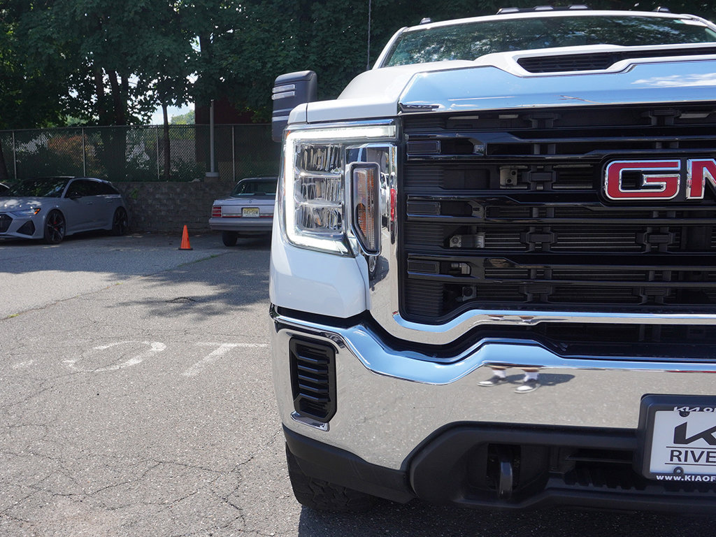Used 2023 GMC Sierra 2500 Pro w/ Convenience Package AWD/4WD image 9