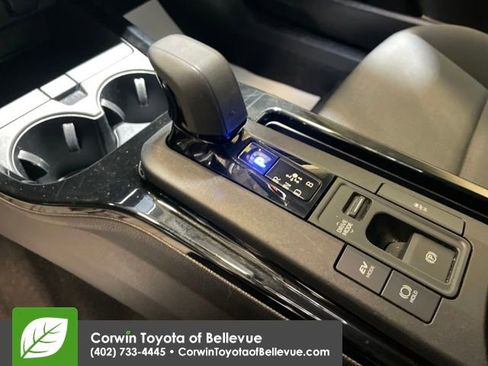 Used 2024 Toyota Prius LE image 22