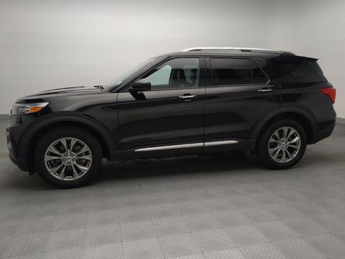 Used 2022 Ford Explorer Limited AWD/4WD image 2