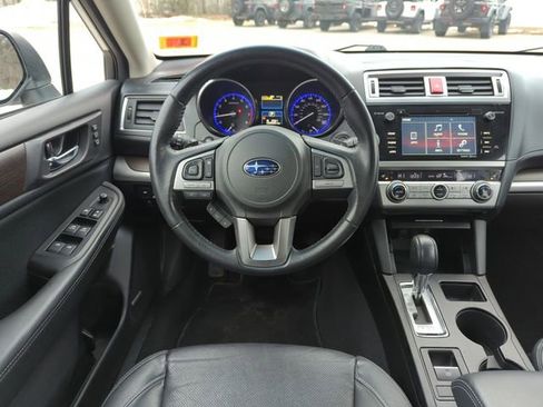 Used 2017 Subaru Legacy 3.6R Limited image 18