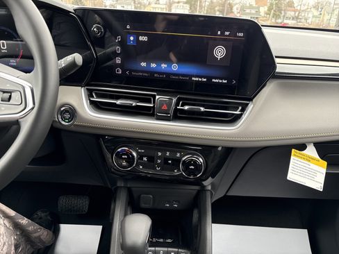 New 2026 Chevrolet TrailBlazer ACTIV w/ Convenience Package image 25