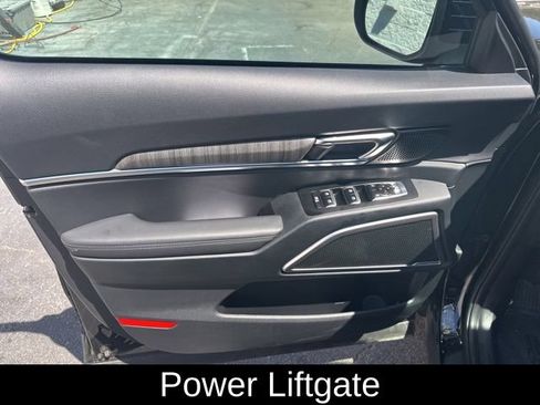 Used 2025 Kia Telluride EX w/ EX Captain's Chair Package FWD image 18
