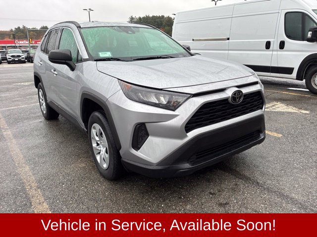 Used 2021 Toyota RAV4 LE AWD/4WD image 1