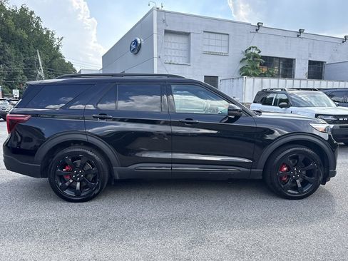 Used 2023 Ford Explorer ST w/ Equipment Group 401A AWD/4WD image 5