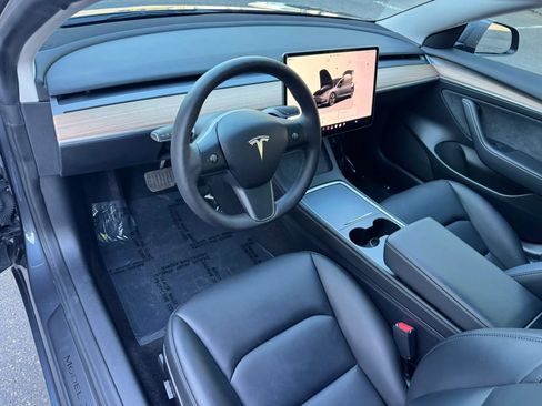 Used 2023 Tesla Model 3 Standard Range RWD image 21