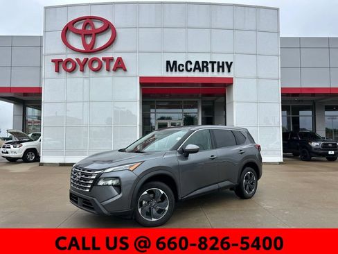 Used 2025 Nissan Rogue SV AWD/4WD image 1