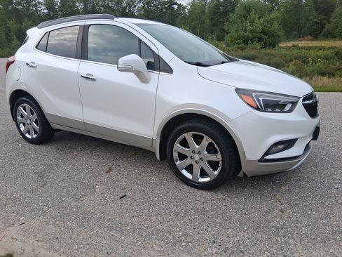 Used 2017 Buick Encore Essence w/ Experience Buick Package AWD/4WD image 3