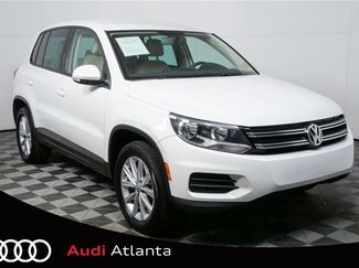 Used 2014 Volkswagen Tiguan SE video 1