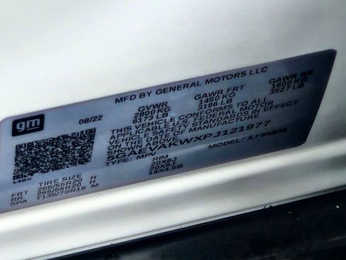 Used 2023 Buick Enclave Essence w/ Experience Buick Package image 26