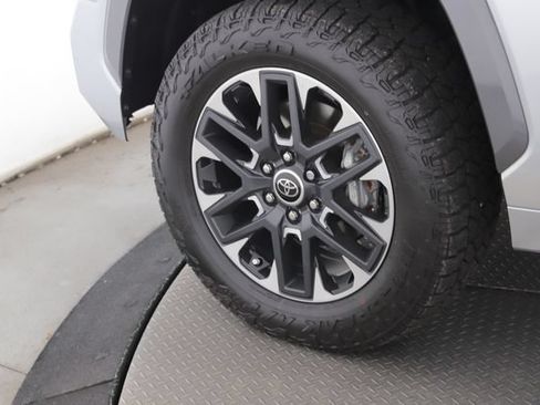 Used 2023 Toyota Tundra Limited AWD/4WD image 13