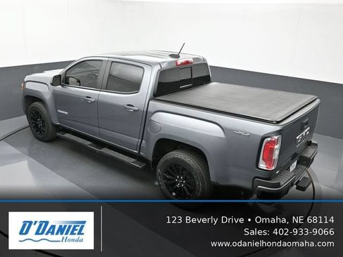 Used 2022 GMC Canyon Elevation w/ Elevation Premium Package AWD/4WD image 15