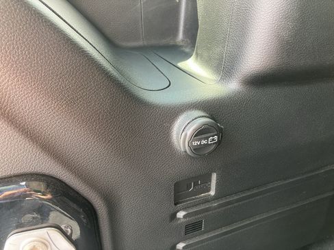 Certified 2024 Jeep Wrangler Unlimited Sport AWD/4WD image 30