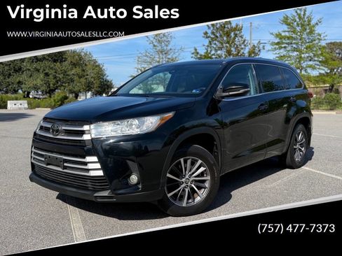 Used 2018 Toyota Highlander XLE image 1