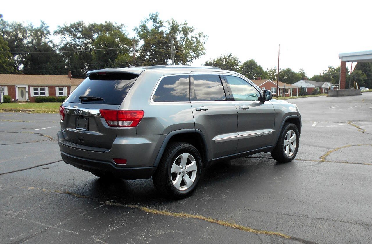 Used 2013 Jeep Grand Cherokee Laredo AWD/4WD image 5
