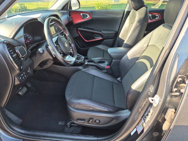 Used 2020 Kia Soul GT-Line Turbo FWD image 15