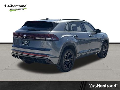 Used 2025 Volkswagen Atlas Cross Sport SEL R-Line image 5