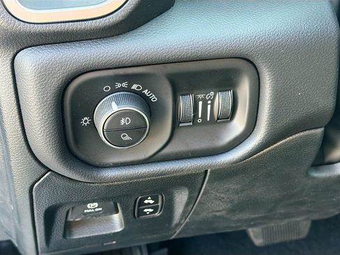 New 2026 RAM 1500 Big Horn AWD/4WD image 15