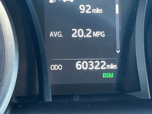 Used 2024 Toyota Camry SE w/ Cold Weather Package image 20