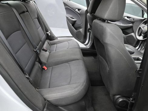 Used 2018 Chevrolet Cruze LT w/ Convenience Package FWD image 19