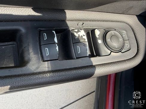 Used 2019 GMC Terrain SLT FWD image 10