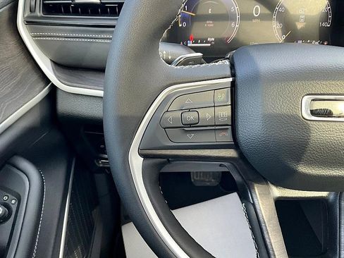 New 2026 Jeep Grand Cherokee Limited w/ Limited Altitude Package image 31