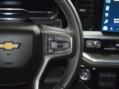 Used 2024 Chevrolet Silverado 1500 High Country w/ High Country Premium Package AWD/4WD image 38