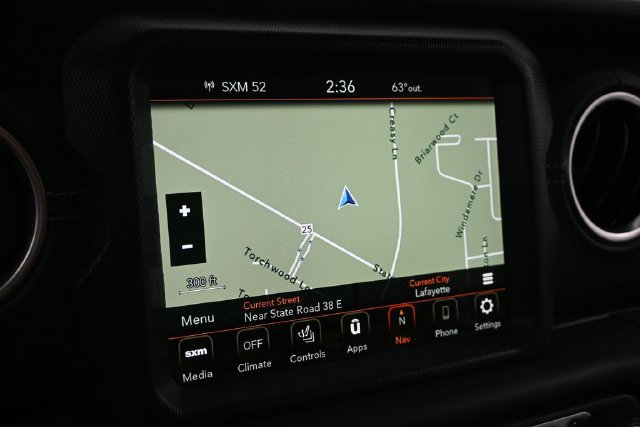 Used 2023 Jeep Wrangler Unlimited Sahara w/ Cold Weather Group AWD/4WD image 32