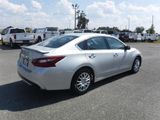 Used 2018 Nissan Altima 2.5 S image 2