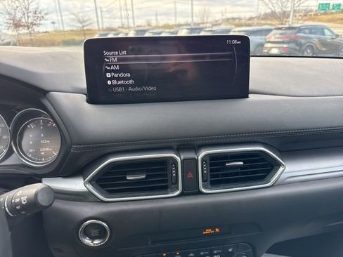 Used 2025 MAZDA CX-5 AWD 2.5 S w/ Preferred Package image 4