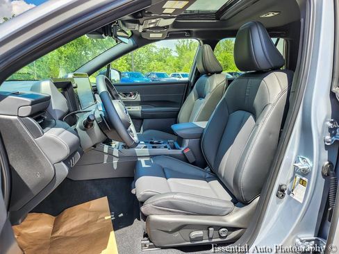 New 2026 Subaru Outback Touring AWD/4WD image 8
