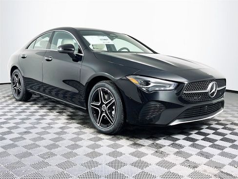 New 2026 Mercedes-Benz CLA 250 4MATIC image 8