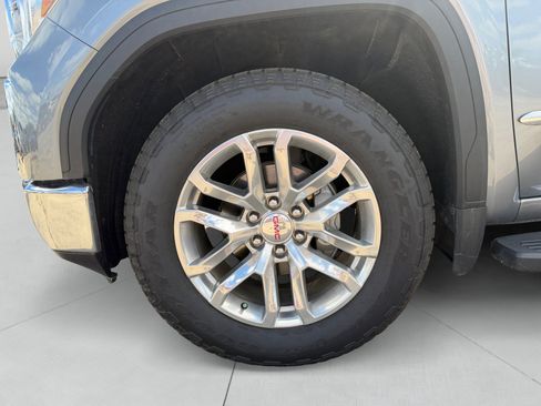 Used 2021 GMC Sierra 1500 SLT w/ SLT Premium Plus Package AWD/4WD image 14