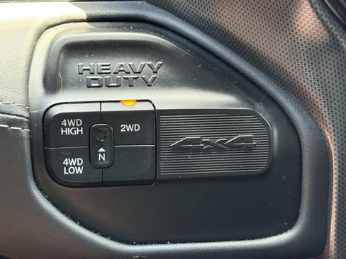 Used 2024 RAM 2500 Limited AWD/4WD image 29