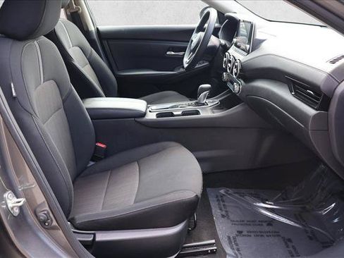 Used 2024 Nissan Sentra SV FWD image 28