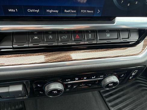 Used 2026 Chevrolet Silverado 1500 LT image 15