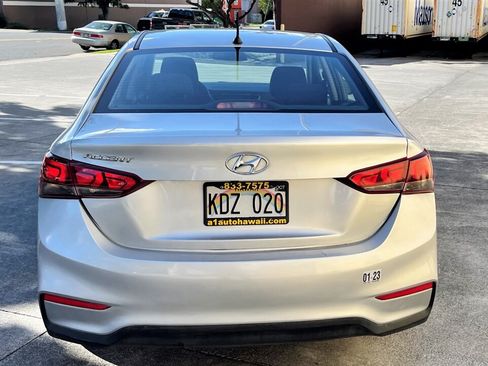 Used 2020 Hyundai Accent SE FWD image 8