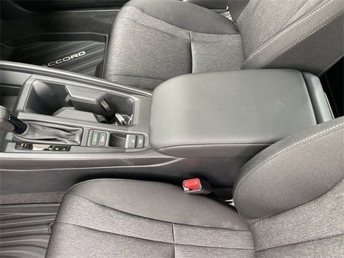Used 2024 Honda Accord EX image 27