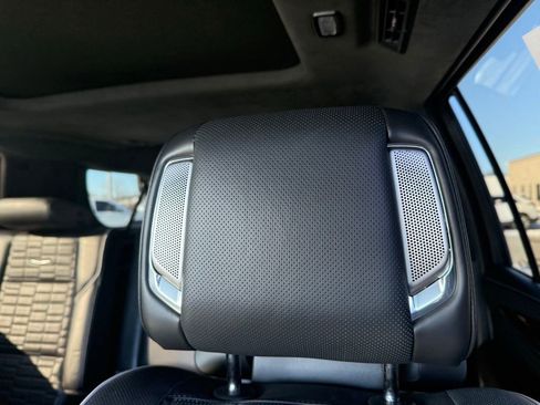 Used 2022 Cadillac Escalade ESV Sport Platinum w/ LPO, Floor Liner Package image 28