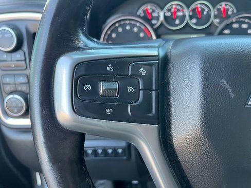 Used 2022 Chevrolet Silverado 2500 LT w/ Convenience Package image 29