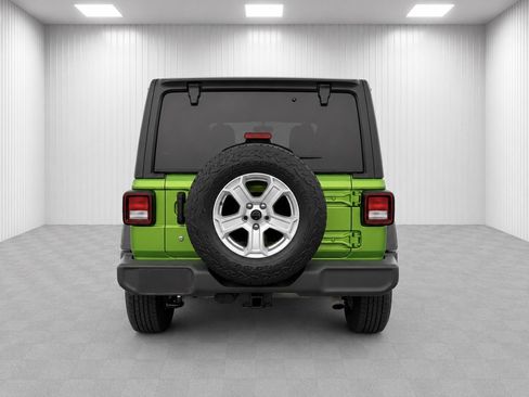 Used 2019 Jeep Wrangler Unlimited Sport S AWD/4WD image 4