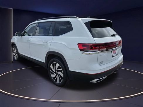 Used 2025 Volkswagen Atlas SE AWD/4WD image 5