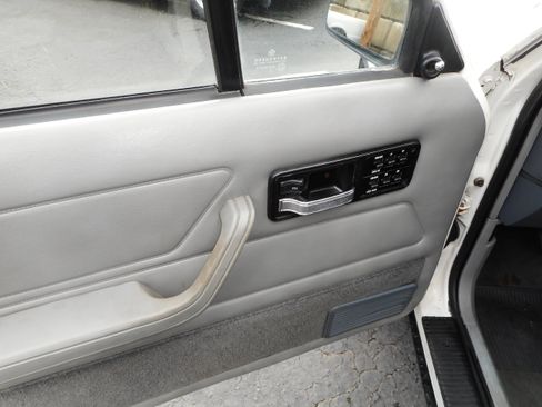 Used 1996 Jeep Cherokee 4WD 4-Door image 15