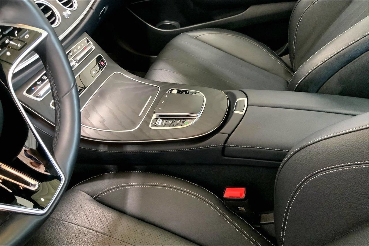 Used 2023 Mercedes-Benz E 350 4MATIC Sedan image 15