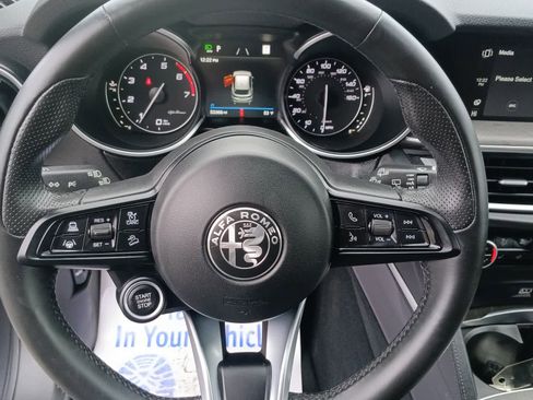 Used 2022 Alfa Romeo Stelvio Ti w/ Active Assist Plus Package image 28