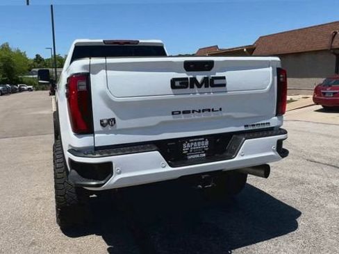Used 2025 GMC Sierra 2500 Denali w/ Denali Reserve Package AWD/4WD image 7