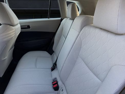 Used 2023 Toyota Corolla Cross L image 14