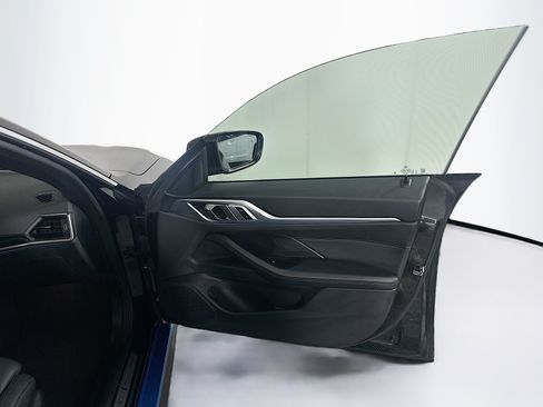 Used 2024 BMW i4 eDrive40 RWD image 35