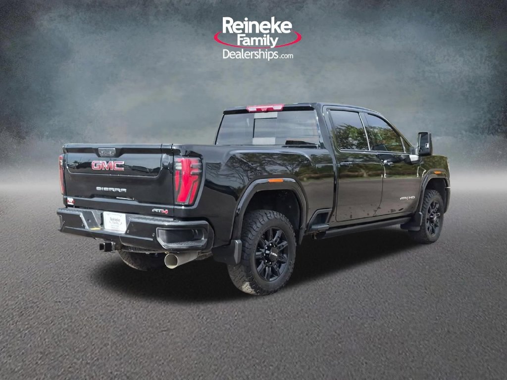 Used 2024 GMC Sierra 2500 AT4 w/ AT4 Premium Plus Package AWD/4WD image 6